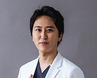 doctors_thumbs