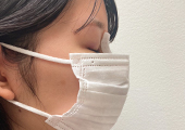 マスクの着用時の見え方 side