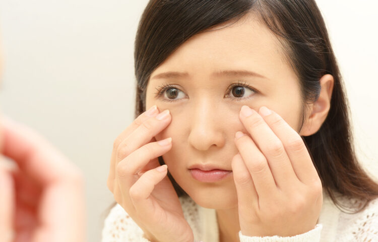 下眼瞼脱脂はたるみの改善に効果はある？
